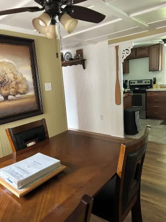 Fogarty Hideaway - Dunn's Creek & St. Johns River 2 Bdrm and 2 Bath.