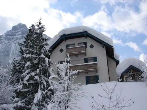 Vacation apartment Landhaus Maria-Anna Hotels in Schneizlreuth