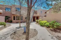 Luxury southwestern style condo downtown Santa Fe