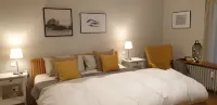 Bright new apartment with dream view modern, comfortable with train connection Hotels in der Nähe von Laurentiuskirche Reichelsheim - Evangelische Kirchengemeinde Reichelsheim/Wetterau