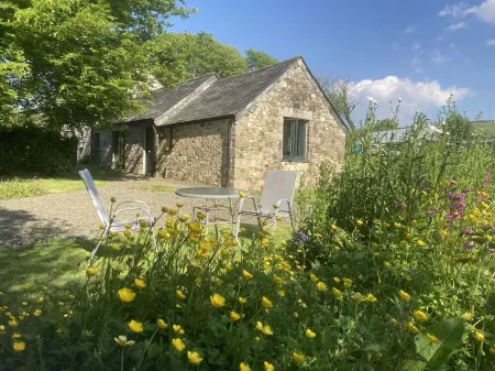 Cosy modern barn annex for two people.