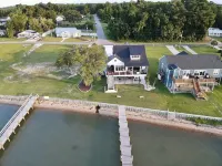 Water Front Get A Way