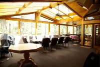 Secluded on 9 acres Beautiful 6,000+ Sq. Ft. Cabin, 6 Bd 4.25 Bath