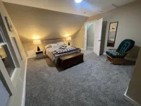 Kansas Escapes-Stormont Vail Event Center, I-70, Hummer Sports Park Hotels near Holliday Square Shopping Center