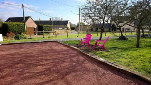 Charming cottage near the sea Hotels in Saint-Germain-sur-Ay