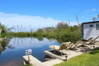 Seaside Sunsets, Our Oceanfront Home In Aripeka Hotels in Aripeka