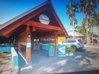 NICE! Great Reviews! Tampa Bay Beach condo with FULL kitchen, Veteran owned