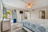 Waterfront views - steps from the Beach!