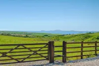 "Ramsey" Sea View Cottage - Dog Friendly