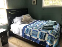 Fire pit, grill, patio, and blocks from Lake Michigan beach!