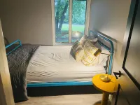 Amazing renovated acreage with heated pool + hottub (september 1
