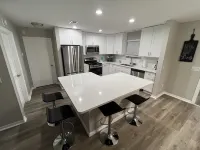 Get Cozy in this newly renovated home by The Villages! Hotels in Lady Lake