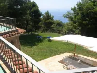I Carrubi, detached house with sea view Hotels in Maratea