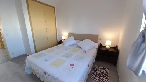 Confortable Appartement Avec Trés Jolies Vues sur Port Empordá et sur Canal