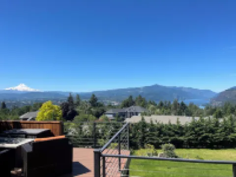 Casa  Buena Vista-Outdoor Hot Tub and Sauna