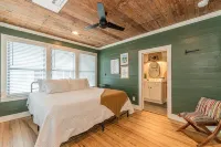 Walkable to Everything in Downtown New Braunfels! Restored 1850s German Home - B