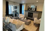 Modern home in downtown Sumner, WA