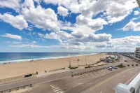 High Rise Luxury Oceanfront Condo, 5th Floor. Close to Everything, Epic Views!