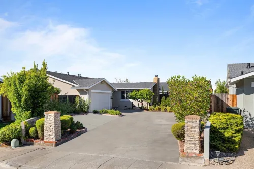 Spacious Bright 4 BR Oasis in Foster City Hotels in Foster City