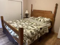 Spacious, Family Friendly, Hot Tub, Game Room, Forest View, Fireplace, 2 decks