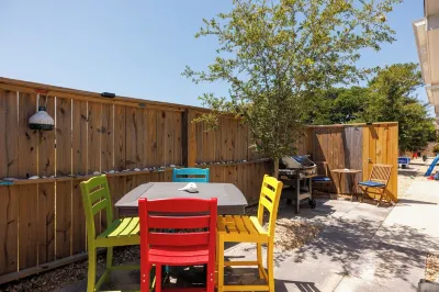 CrabaCabana in the Center of Corolla - 7minwlk2beach&sound/private patio