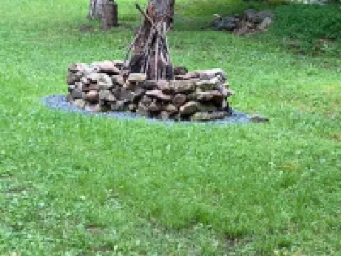 cabin on a stream Pendleton County otelleri