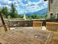 LUXURY VILLA , PRIVATE POOL,BBQ,WOODOVEN, Helicopter Tours and Adventure Parks