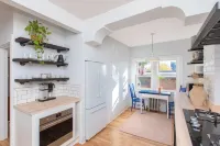 Modern Loft in Historic Birdtown - Unit 8 Hotels in Lakewood