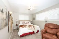 Gateway to Yosemite, Mins to UC Merced, Beautiful 3 Bedroom, 2 Bath home.