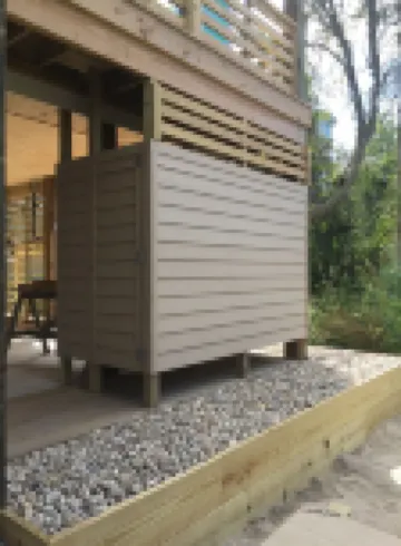 SOUND FRONT PRIVATE GUEST APARTMENT!