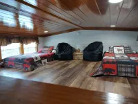 Tiny cabin nesteled on 10 wooded acres at 4000 elevation