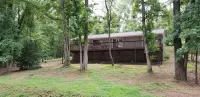Private setting close to Clemson University
