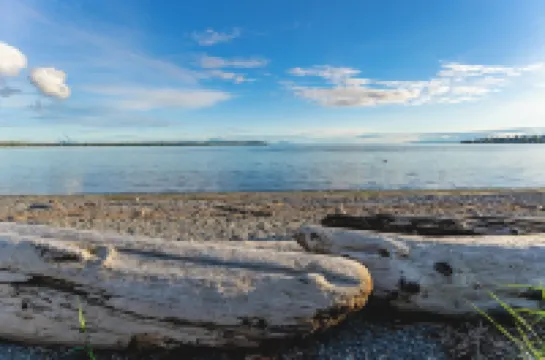 Oceanside Retreat ~ Private Beach in Quaint Seaside Town