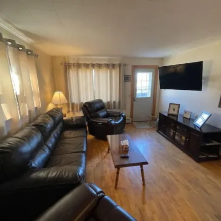"Snowmobile/ATV Haven LLC" w/access to ITS 83/105