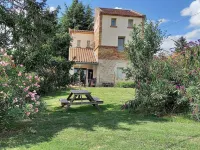 The pigeon house in Figue Haut