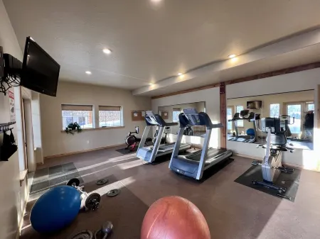 Ski & Lake Family Mountain Condo Getaway! Steps to hot tub, pool & game room