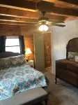 Rustic and charming apartment above detached log garage. 10 mins from<br>A.S.V.