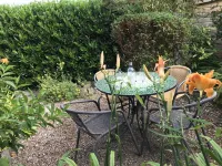Bakewell One Bedroom Cottage In A Peaceful Location With Parking Space.