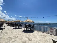 Condo in Waterfront Resort - Clearwater Beaches & Honeymoon Island, Free Bikes