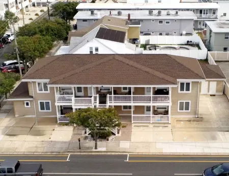 Pet Friendly 2 bed 1 bath condo 4 night Minimum in-season June-Sept Отели рядом с достопримечательностью «Wildwood Boardwalk»