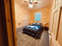 New Custom Designed Country Dwelling Close to Town