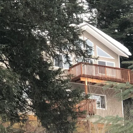 Stunning, New 2 bedroom Unit Minutes from Alyeska Resort