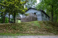 Mtn Cottage- Serene Location,Pigeon Forge & Gatlinburg-Arts &Crafts District