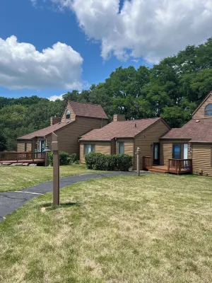 Remodeled 1 Bedroom w/ Additional Sofabed, relaxing  in the Galena Territories Hotels in 