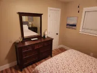 Near Downtown – Catch a Game, Soak in the Hot Tub & Explore