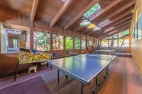 LOCATION!  3 Min. Walk to Village and Gondola, Remodeled 4 bdrm