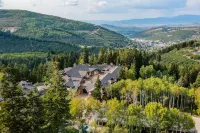 Stunning Upper Deer Valley Escape | Easy Access to Silver Lake & Snow Park