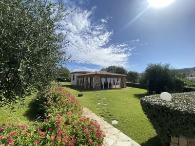 Villa, 600m garden,parking,shower,barbecue,large veranda with kitchenette Hotels near Parco pubblico con giochi per i bambini