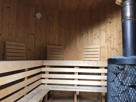 For a relaxing vacation under thatch in a quiet, central location in Wieck