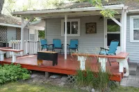 Feel of an "Up North" cottage with the convenience of in-town East Tawas